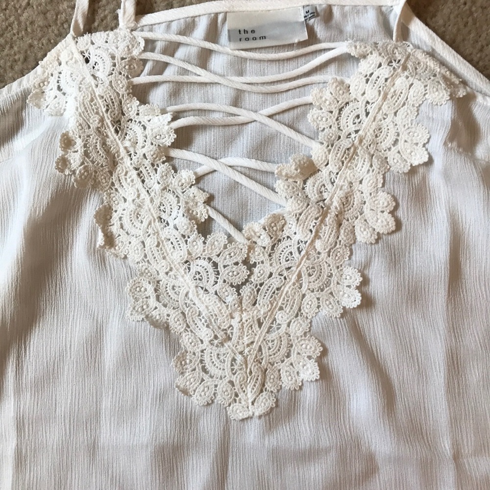 Tank top - Picture 2 of 3